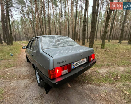 Серый ВАЗ 21099, объемом двигателя 1.5 л и пробегом 137 тыс. км за 1950 $, фото 6 на Automoto.ua
