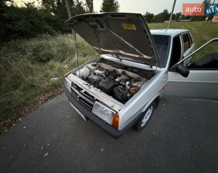 Сірий ВАЗ 21099, об'ємом двигуна 1.5 л та пробігом 200 тис. км за 1599 $, фото 6 на Automoto.ua