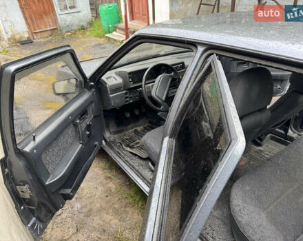 Сірий ВАЗ 21099, об'ємом двигуна 1.6 л та пробігом 150 тис. км за 2000 $, фото 2 на Automoto.ua