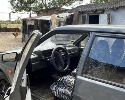 Сірий ВАЗ 21099, об'ємом двигуна 1.6 л та пробігом 100 тис. км за 1600 $, фото 3 на Automoto.ua