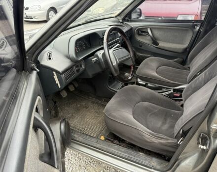 Серый ВАЗ 21099, объемом двигателя 1.5 л и пробегом 200 тыс. км за 999 $, фото 7 на Automoto.ua