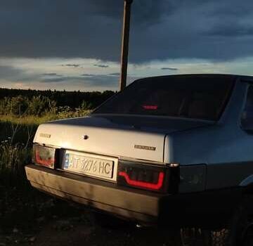Серый ВАЗ 21099, объемом двигателя 1.5 л и пробегом 170 тыс. км за 1600 $, фото 1 на Automoto.ua