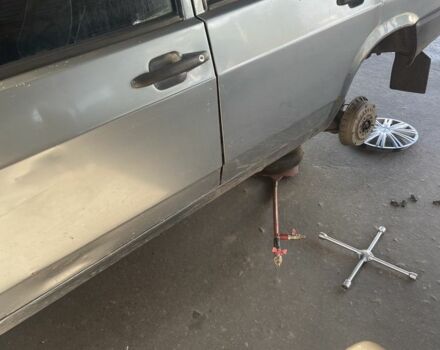 Серый ВАЗ 21099, объемом двигателя 1.5 л и пробегом 390 тыс. км за 1500 $, фото 3 на Automoto.ua