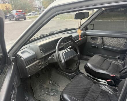 Сірий ВАЗ 21099, об'ємом двигуна 1.5 л та пробігом 185 тис. км за 1300 $, фото 3 на Automoto.ua