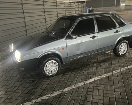 Серый ВАЗ 21099, объемом двигателя 1.5 л и пробегом 390 тыс. км за 1500 $, фото 2 на Automoto.ua