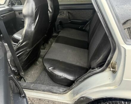 Сірий ВАЗ 21099, об'ємом двигуна 1.5 л та пробігом 185 тис. км за 1300 $, фото 2 на Automoto.ua