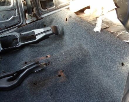 Серый ВАЗ 21099, объемом двигателя 1.5 л и пробегом 150 тыс. км за 2250 $, фото 11 на Automoto.ua