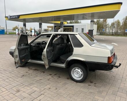 Сірий ВАЗ 21099, об'ємом двигуна 1.5 л та пробігом 190 тис. км за 1300 $, фото 10 на Automoto.ua