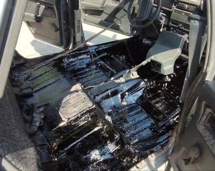 Серый ВАЗ 21099, объемом двигателя 1.5 л и пробегом 180 тыс. км за 1250 $, фото 2 на Automoto.ua