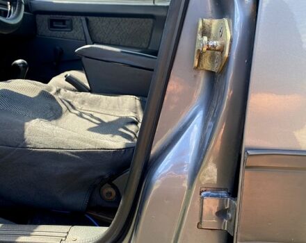 Серый ВАЗ 21099, объемом двигателя 1.5 л и пробегом 197 тыс. км за 1600 $, фото 4 на Automoto.ua