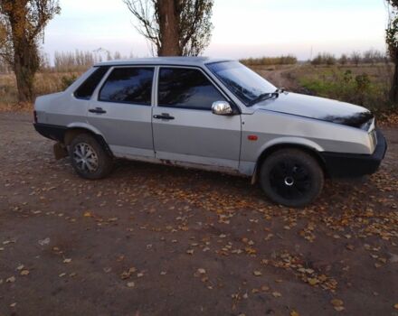 Сірий ВАЗ 21099, об'ємом двигуна 1.6 л та пробігом 50 тис. км за 1000 $, фото 4 на Automoto.ua