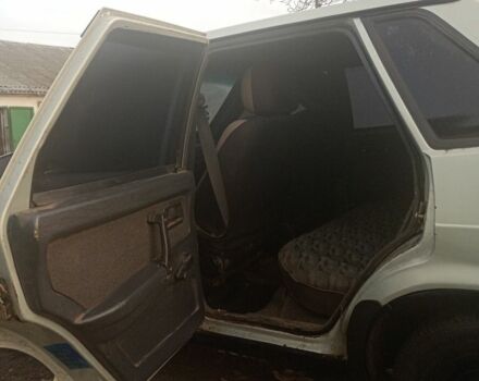 Серый ВАЗ 21099, объемом двигателя 1.6 л и пробегом 265 тыс. км за 1500 $, фото 3 на Automoto.ua