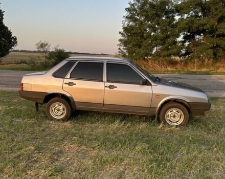 Сірий ВАЗ 21099, об'ємом двигуна 1.5 л та пробігом 187 тис. км за 2100 $, фото 10 на Automoto.ua
