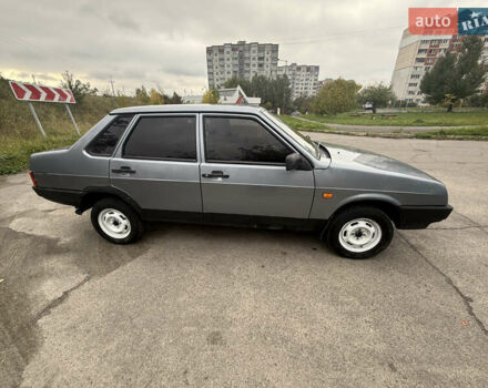Сірий ВАЗ 21099, об'ємом двигуна 1.5 л та пробігом 80 тис. км за 1950 $, фото 11 на Automoto.ua
