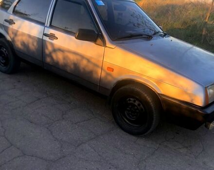 Серый ВАЗ 21099, объемом двигателя 1.5 л и пробегом 220 тыс. км за 900 $, фото 3 на Automoto.ua