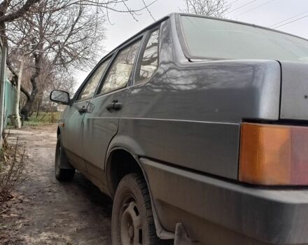 Серый ВАЗ 21099, объемом двигателя 1.6 л и пробегом 287 тыс. км за 1200 $, фото 2 на Automoto.ua