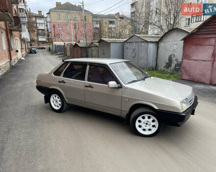 Серый ВАЗ 21099, объемом двигателя 1.6 л и пробегом 200 тыс. км за 1299 $, фото 4 на Automoto.ua