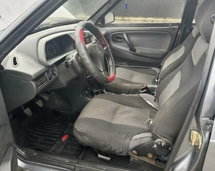 Серый ВАЗ 21099, объемом двигателя 1.6 л и пробегом 152 тыс. км за 1999 $, фото 7 на Automoto.ua