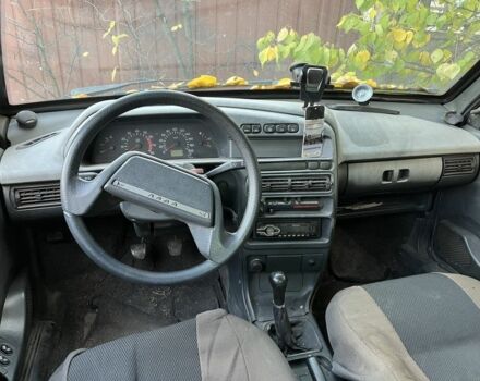 Серый ВАЗ 21099, объемом двигателя 1.6 л и пробегом 218 тыс. км за 1023 $, фото 2 на Automoto.ua