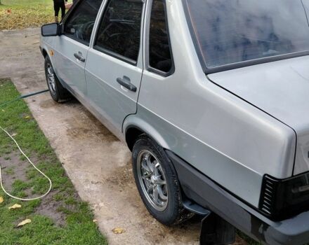 Серый ВАЗ 21099, объемом двигателя 1.6 л и пробегом 223 тыс. км за 3500 $, фото 1 на Automoto.ua