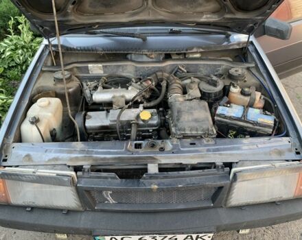 Серый ВАЗ 21099, объемом двигателя 1.6 л и пробегом 105 тыс. км за 500 $, фото 5 на Automoto.ua