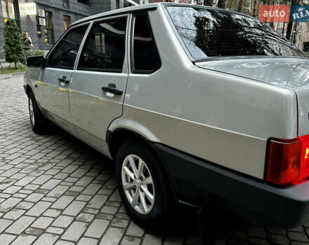 Сірий ВАЗ 21099, об'ємом двигуна 1.6 л та пробігом 161 тис. км за 2350 $, фото 11 на Automoto.ua