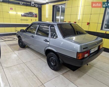 Серый ВАЗ 21099, объемом двигателя 1.5 л и пробегом 180 тыс. км за 1300 $, фото 1 на Automoto.ua