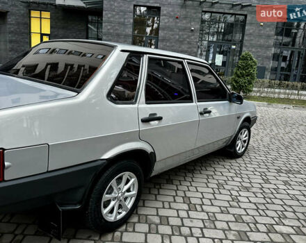 Сірий ВАЗ 21099, об'ємом двигуна 1.6 л та пробігом 161 тис. км за 2350 $, фото 7 на Automoto.ua