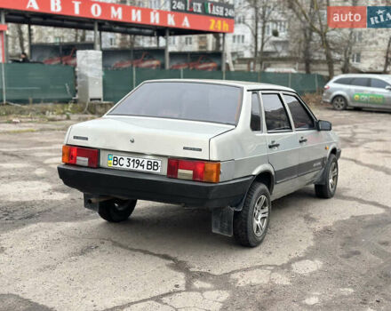 Серый ВАЗ 21099, объемом двигателя 1.6 л и пробегом 200 тыс. км за 1500 $, фото 4 на Automoto.ua