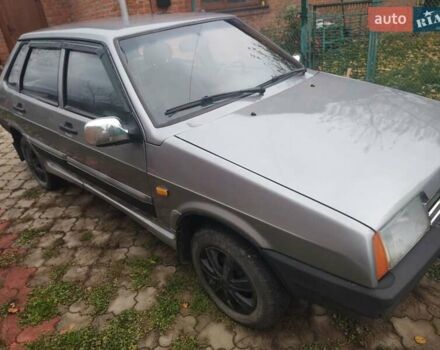 Серый ВАЗ 21099, объемом двигателя 1.6 л и пробегом 220 тыс. км за 1500 $, фото 5 на Automoto.ua
