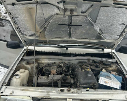 Сірий ВАЗ 21099, об'ємом двигуна 1.6 л та пробігом 90 тис. км за 1999 $, фото 14 на Automoto.ua