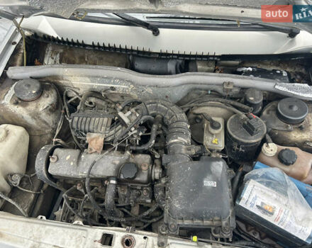 Сірий ВАЗ 21099, об'ємом двигуна 1.6 л та пробігом 90 тис. км за 1999 $, фото 13 на Automoto.ua