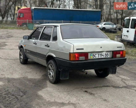 Серый ВАЗ 21099, объемом двигателя 1.6 л и пробегом 200 тыс. км за 1500 $, фото 2 на Automoto.ua