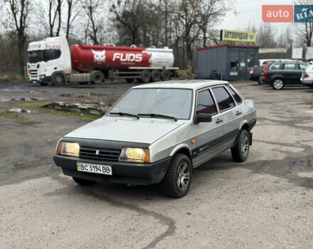 Серый ВАЗ 21099, объемом двигателя 1.6 л и пробегом 200 тыс. км за 1500 $, фото 1 на Automoto.ua