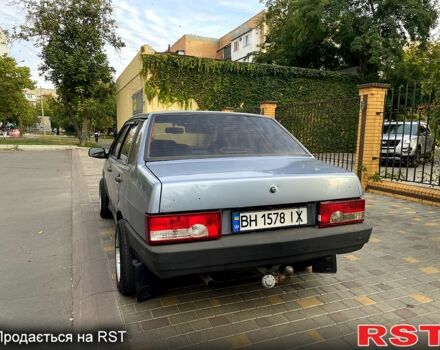Сірий ВАЗ 21099, об'ємом двигуна 1.6 л та пробігом 250 тис. км за 1450 $, фото 2 на Automoto.ua