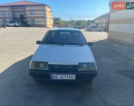 Серый ВАЗ 21099, объемом двигателя 1.6 л и пробегом 184 тыс. км за 2900 $, фото 1 на Automoto.ua