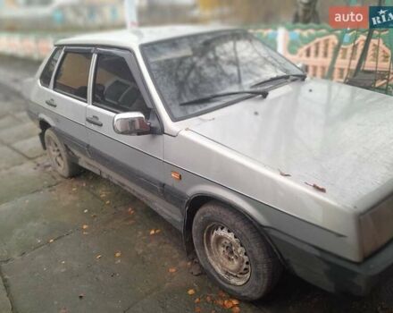 Серый ВАЗ 21099, объемом двигателя 1.6 л и пробегом 249 тыс. км за 850 $, фото 3 на Automoto.ua