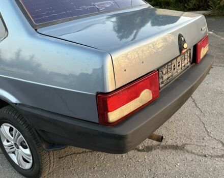 Серый ВАЗ 21099, объемом двигателя 1.6 л и пробегом 200 тыс. км за 1799 $, фото 3 на Automoto.ua