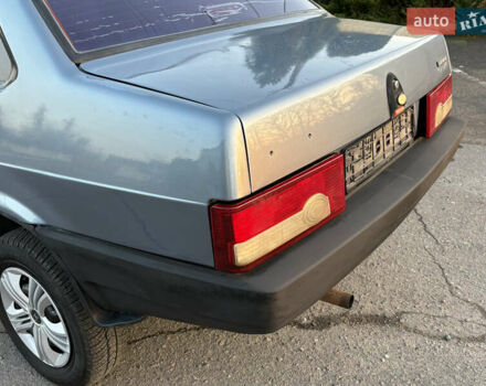 Серый ВАЗ 21099, объемом двигателя 1.6 л и пробегом 200 тыс. км за 1799 $, фото 4 на Automoto.ua