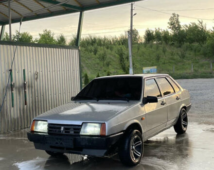 Серый ВАЗ 21099, объемом двигателя 1.6 л и пробегом 216 тыс. км за 1350 $, фото 5 на Automoto.ua