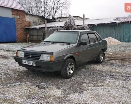 Серый ВАЗ 21099, объемом двигателя 1.6 л и пробегом 170 тыс. км за 2200 $, фото 2 на Automoto.ua
