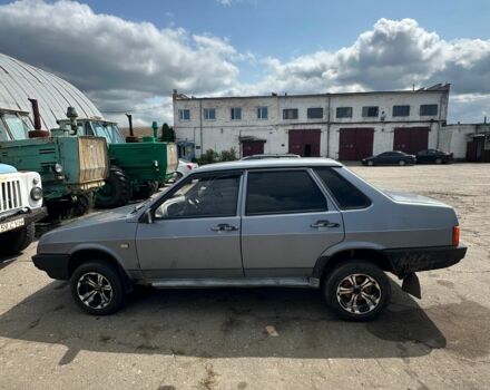 Серый ВАЗ 21099, объемом двигателя 1.6 л и пробегом 100 тыс. км за 738 $, фото 3 на Automoto.ua