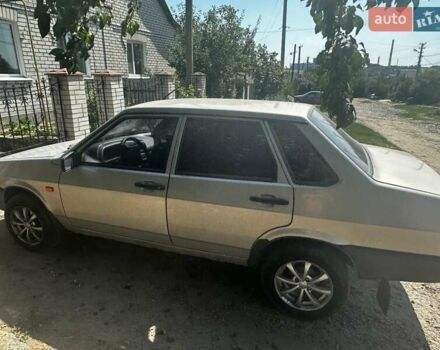 Сірий ВАЗ 21099, об'ємом двигуна 1.6 л та пробігом 270 тис. км за 1999 $, фото 4 на Automoto.ua