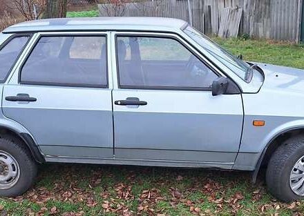 Серый ВАЗ 21099, объемом двигателя 1.6 л и пробегом 444 тыс. км за 1550 $, фото 1 на Automoto.ua