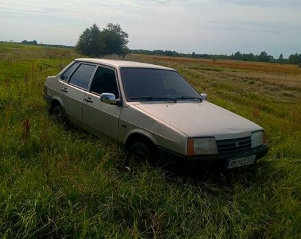 Серый ВАЗ 21099, объемом двигателя 1.6 л и пробегом 190 тыс. км за 1550 $, фото 2 на Automoto.ua