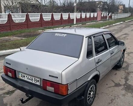 Сірий ВАЗ 21099, об'ємом двигуна 1.6 л та пробігом 192 тис. км за 1780 $, фото 4 на Automoto.ua
