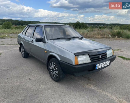 Серый ВАЗ 21099, объемом двигателя 1.6 л и пробегом 283 тыс. км за 2100 $, фото 4 на Automoto.ua