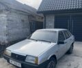 Серый ВАЗ 21099, объемом двигателя 1.6 л и пробегом 280 тыс. км за 950 $, фото 1 на Automoto.ua