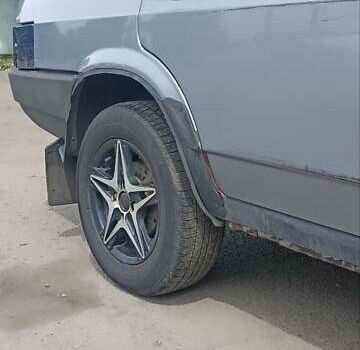 Серый ВАЗ 21099, объемом двигателя 1.6 л и пробегом 198 тыс. км за 2800 $, фото 7 на Automoto.ua