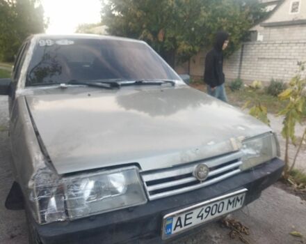 Серый ВАЗ 21099, объемом двигателя 1.5 л и пробегом 780 тыс. км за 400 $, фото 12 на Automoto.ua